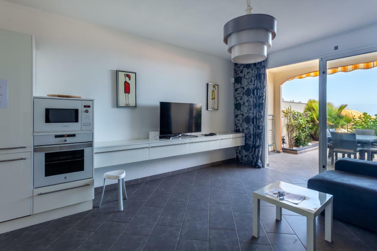 Casa Parque Tropical Ocean View Apartment Лос Кристианос Екстериор снимка